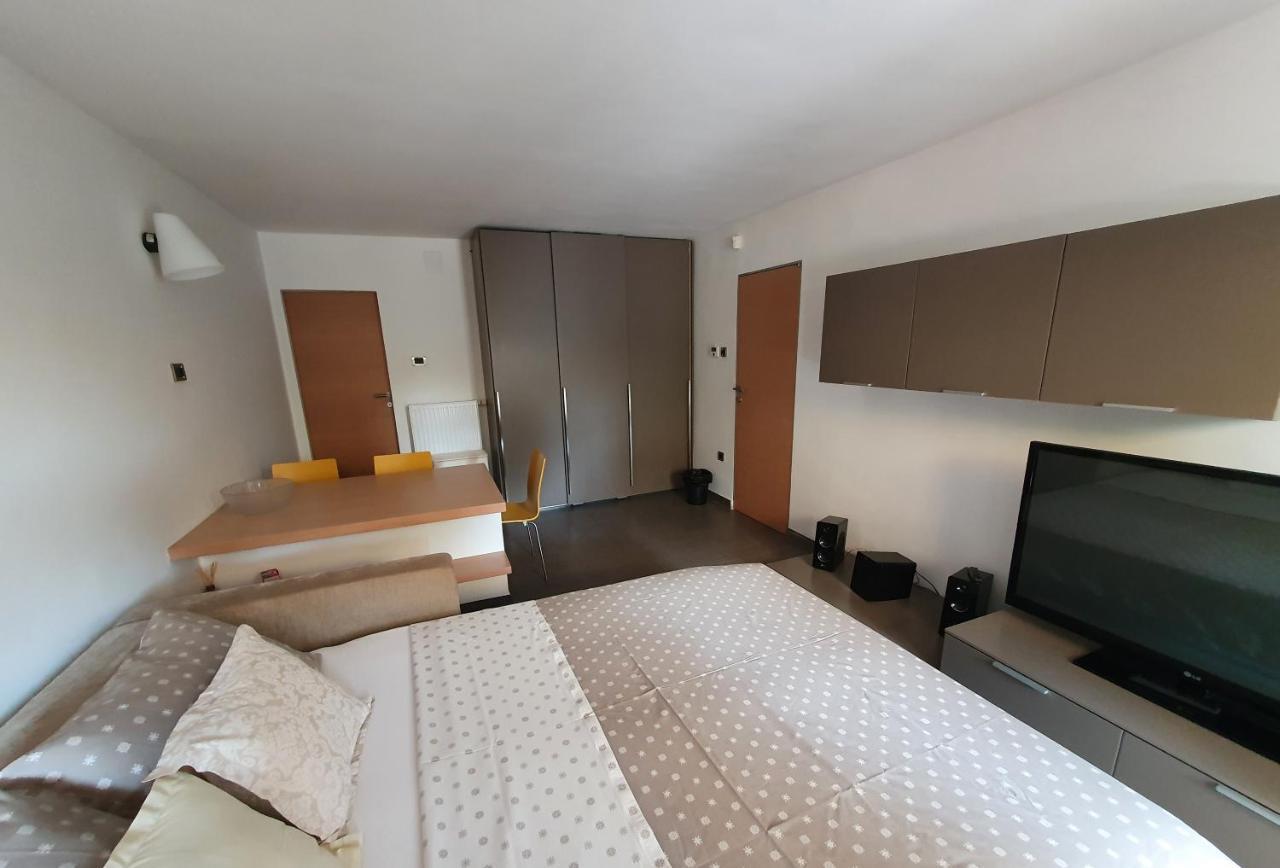 Cypress Garden Apartment Порторож Екстериор снимка